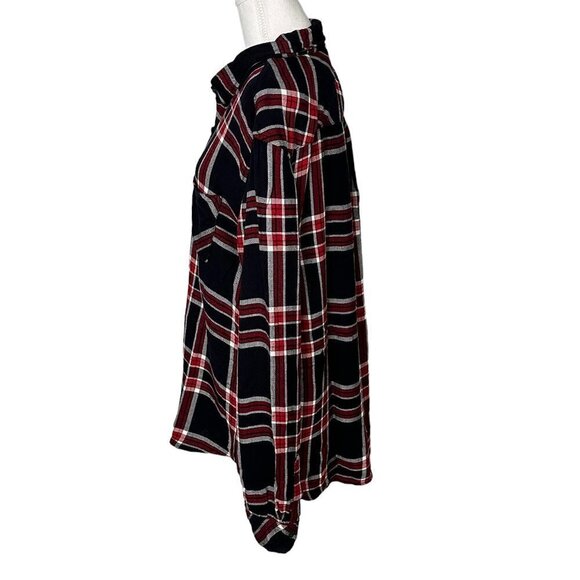 Beachlunchlounge Plaid Button-Down Long Sleeve Flannel Top (L) - Picture 2 of 13